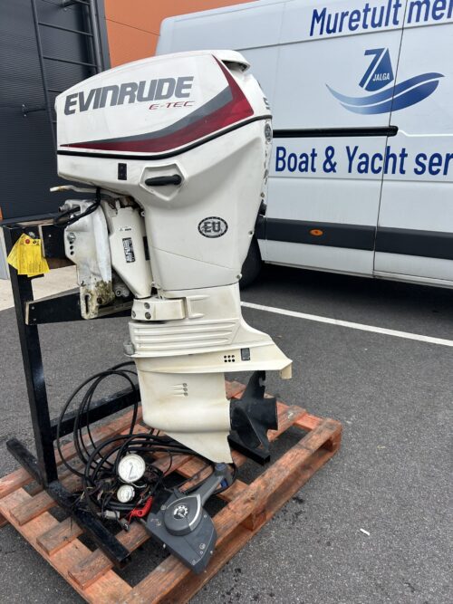 EVINRUDE E-TEC 50hj paadi päramootor