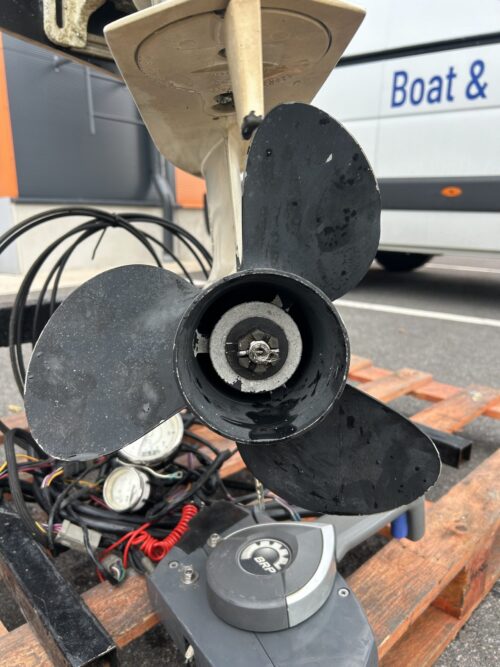 EVINRUDE E-TEC 50hj paadi päramootor - Image 2